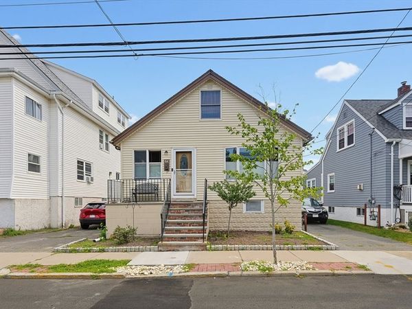 68 Lancaster Ave, Revere, MA 02151