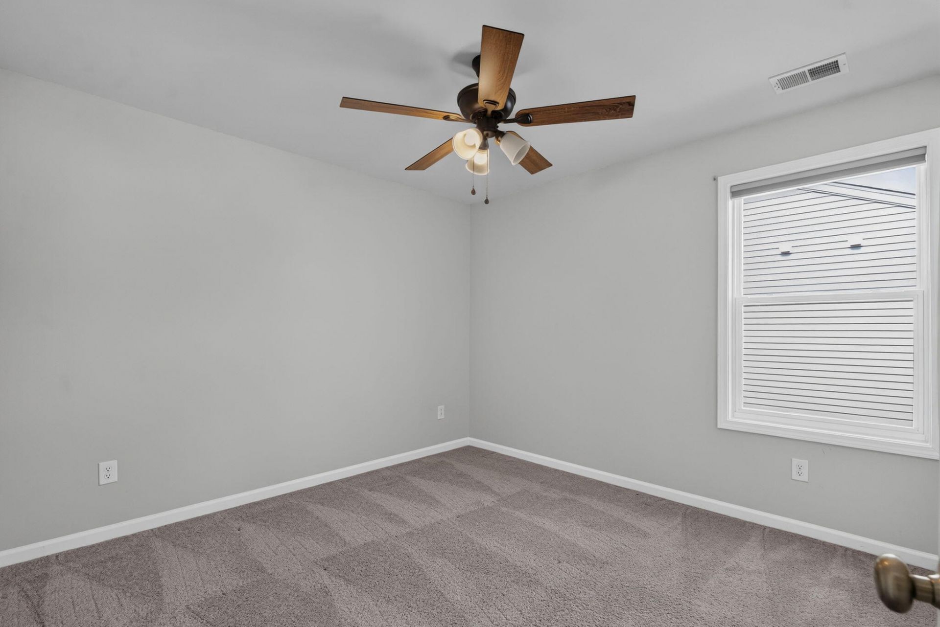 301 Torslanda Lane Photo 23