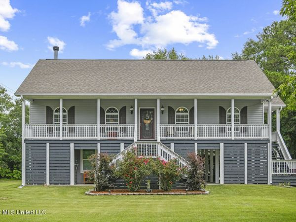 5170 Henry Shubert Road, Bay Saint Louis, MS 39520