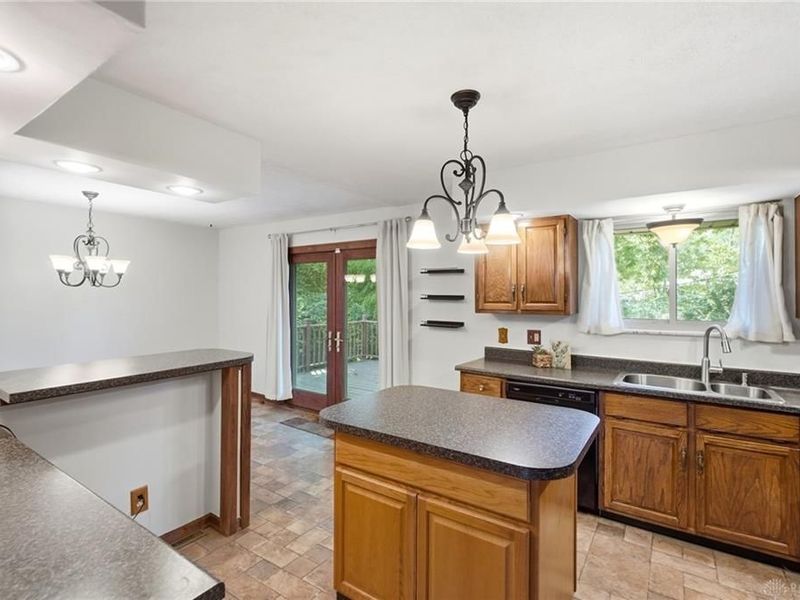 4557 Timberwilde Drive, Dayton, OH 45440 Photo 12