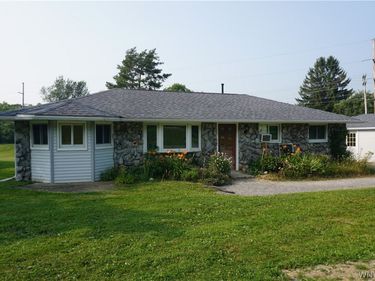 10 Deacon Drive , Arcade, NY 14009