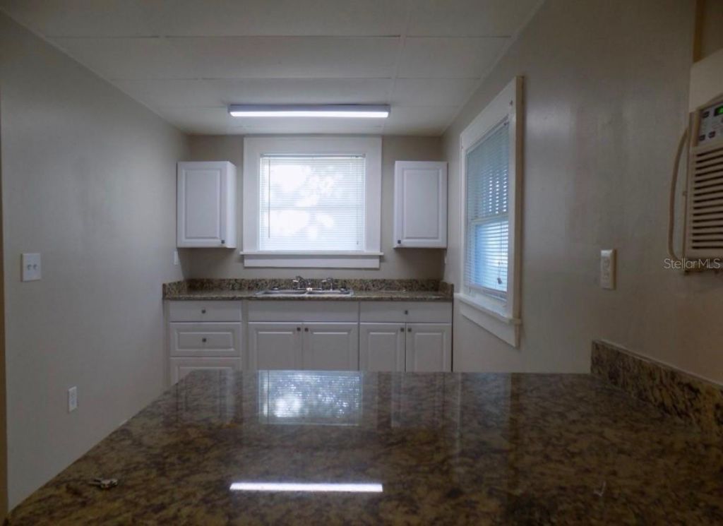 626 Highland Street N, Saint Petersburg, FL 33701 Photo