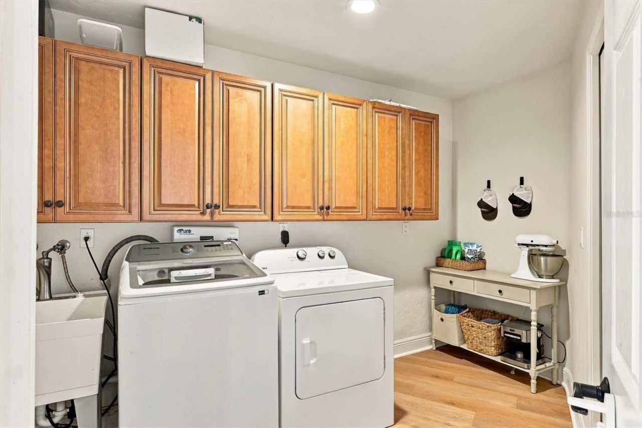 3810 Hidden River Road, Sarasota, FL 34240 Photo