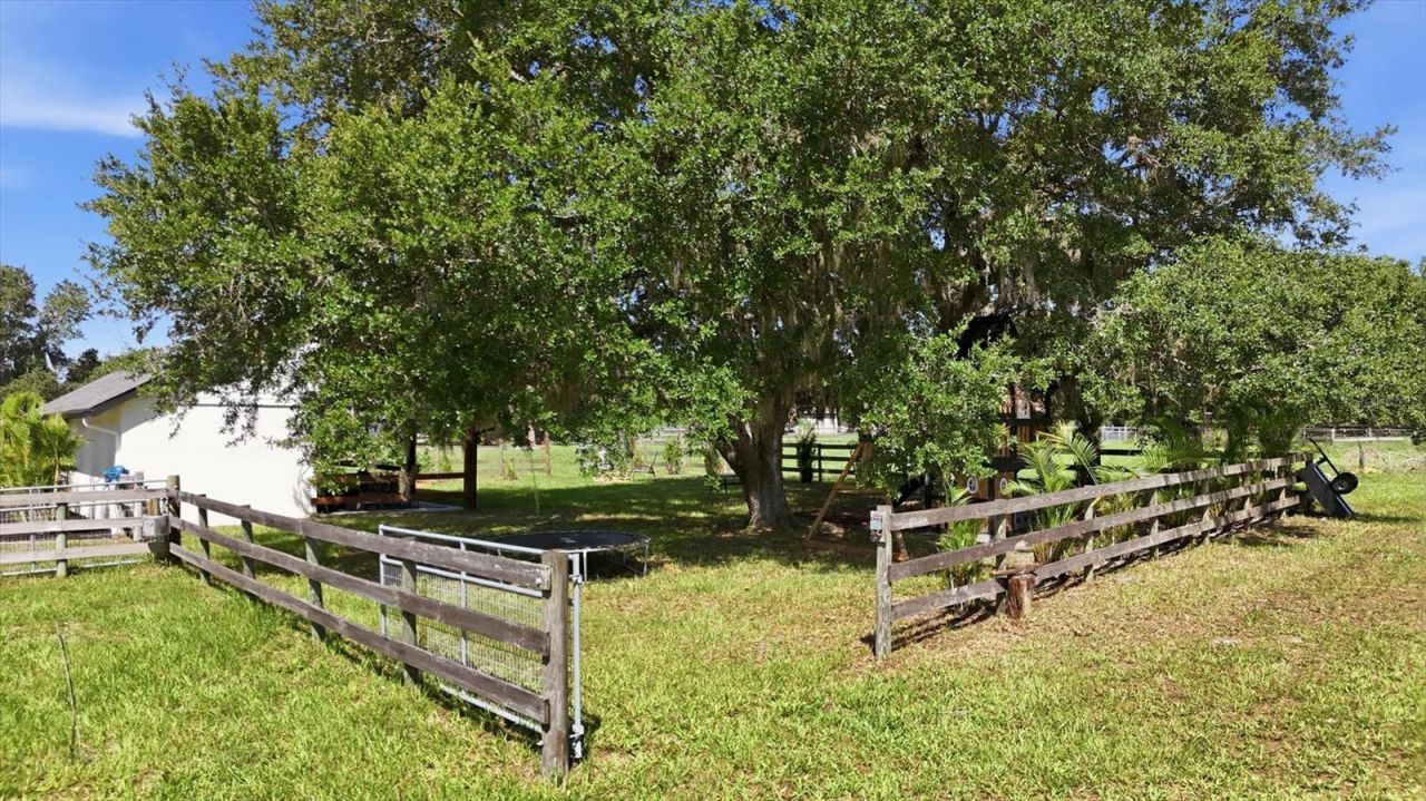 3810 Hidden River Road, Sarasota, FL 34240 Photo