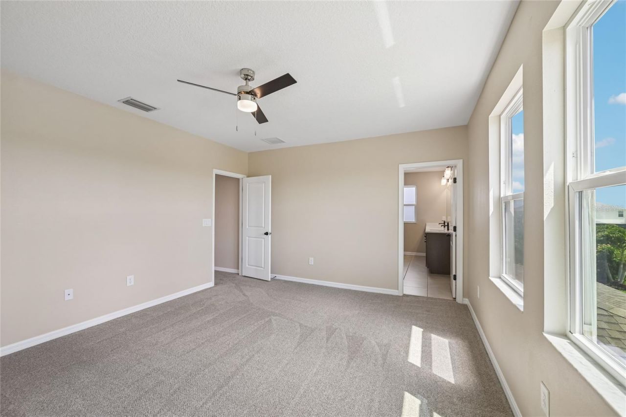 4702 Birdsong Drive, Palmetto, FL 34221 Photo