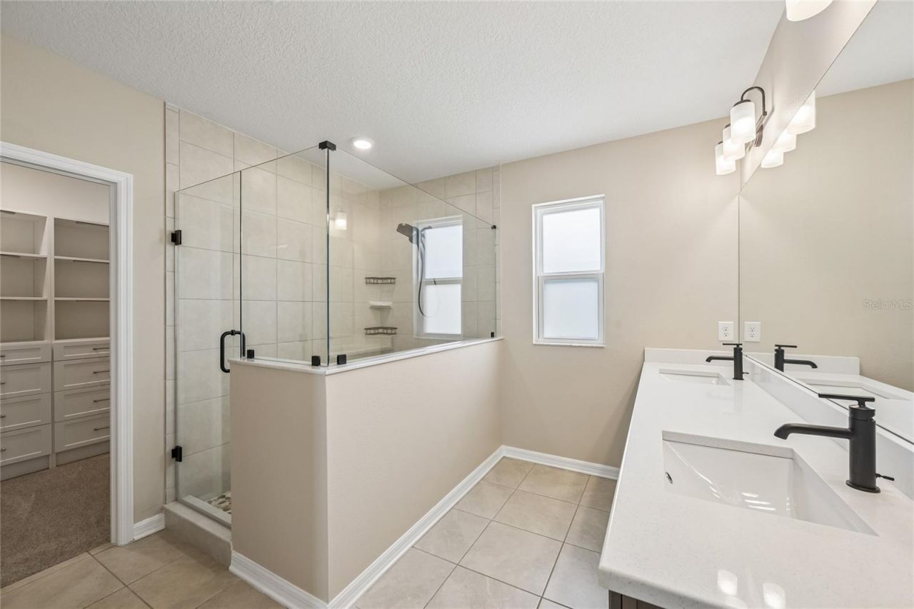 4702 Birdsong Drive, Palmetto, FL 34221 Photo