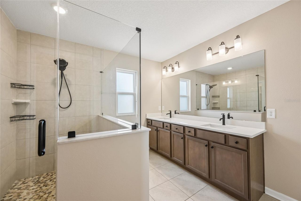 4702 Birdsong Drive, Palmetto, FL 34221 Photo