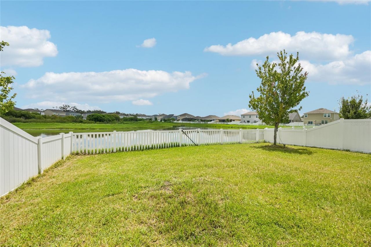 4702 Birdsong Drive, Palmetto, FL 34221 Photo