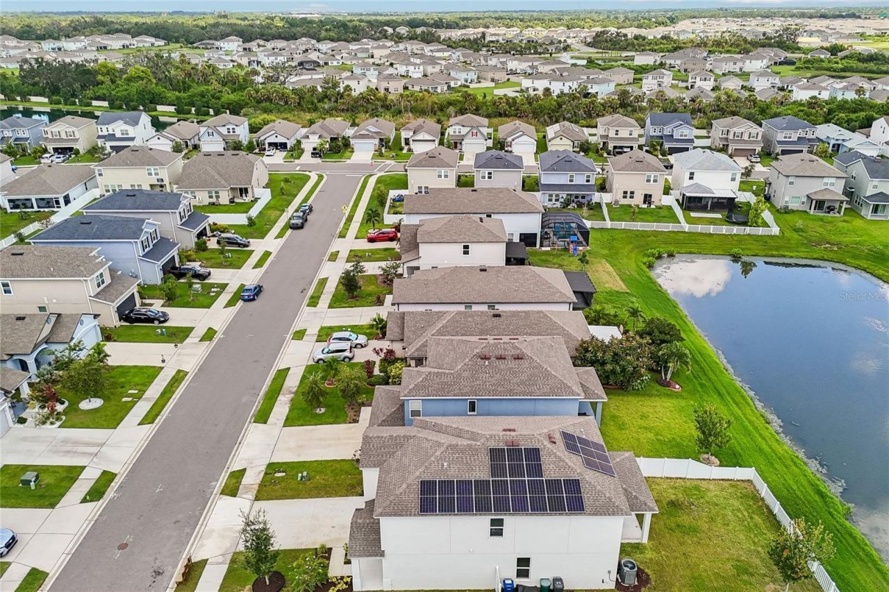 4702 Birdsong Drive, Palmetto, FL 34221 Photo