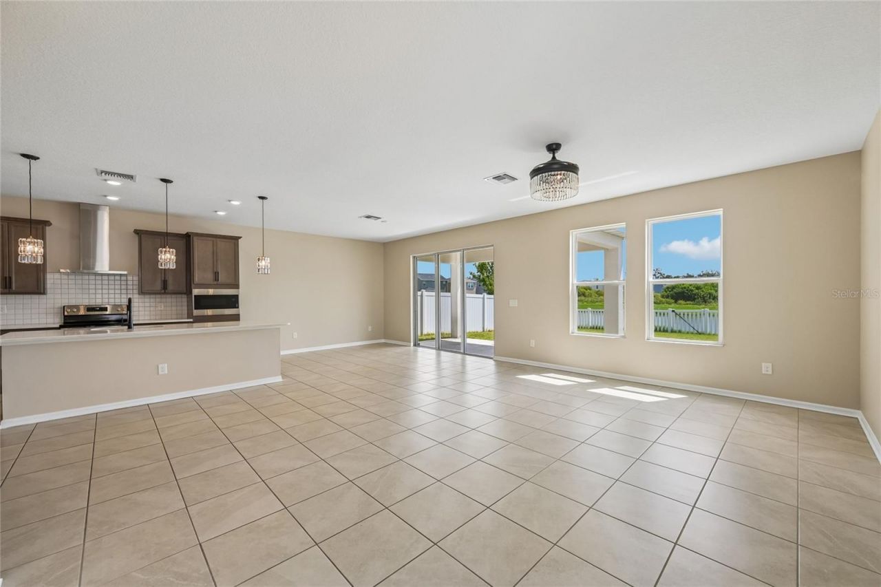 4702 Birdsong Drive, Palmetto, FL 34221 Photo