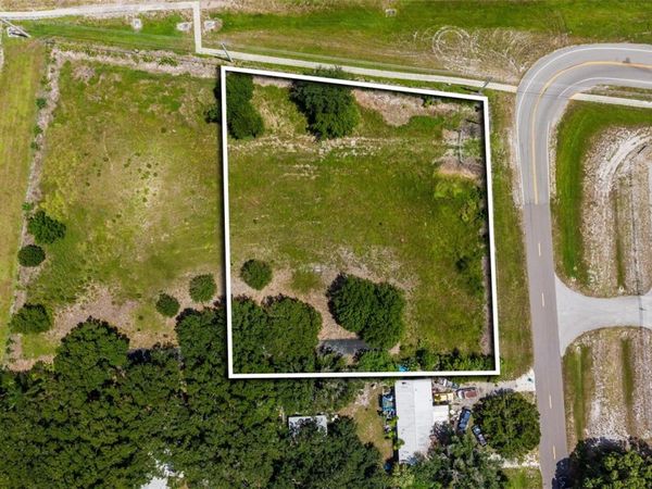 NE 13TH LANE , OKEECHOBEE, FL 34974
