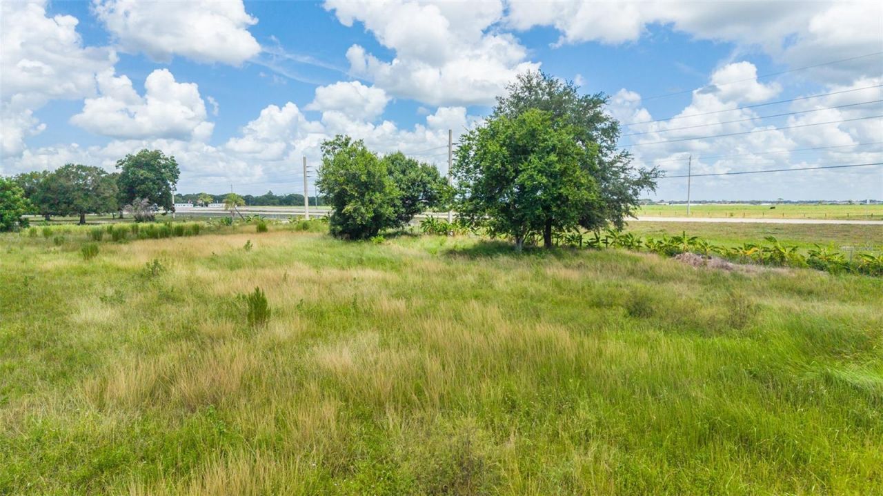 Ne 13th Lane , Okeechobee, FL 34974 Photo