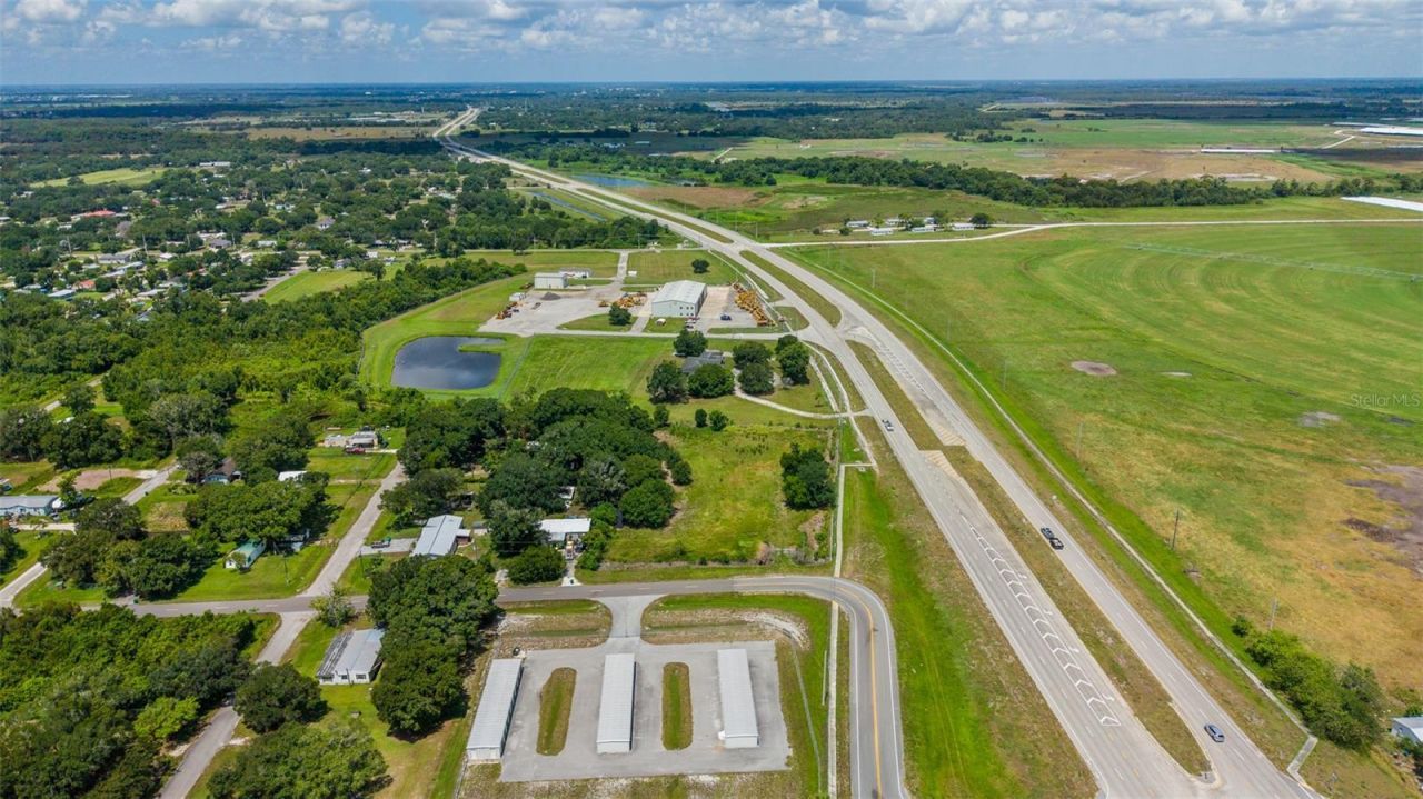 Ne 13th Lane , Okeechobee, FL 34974 Photo