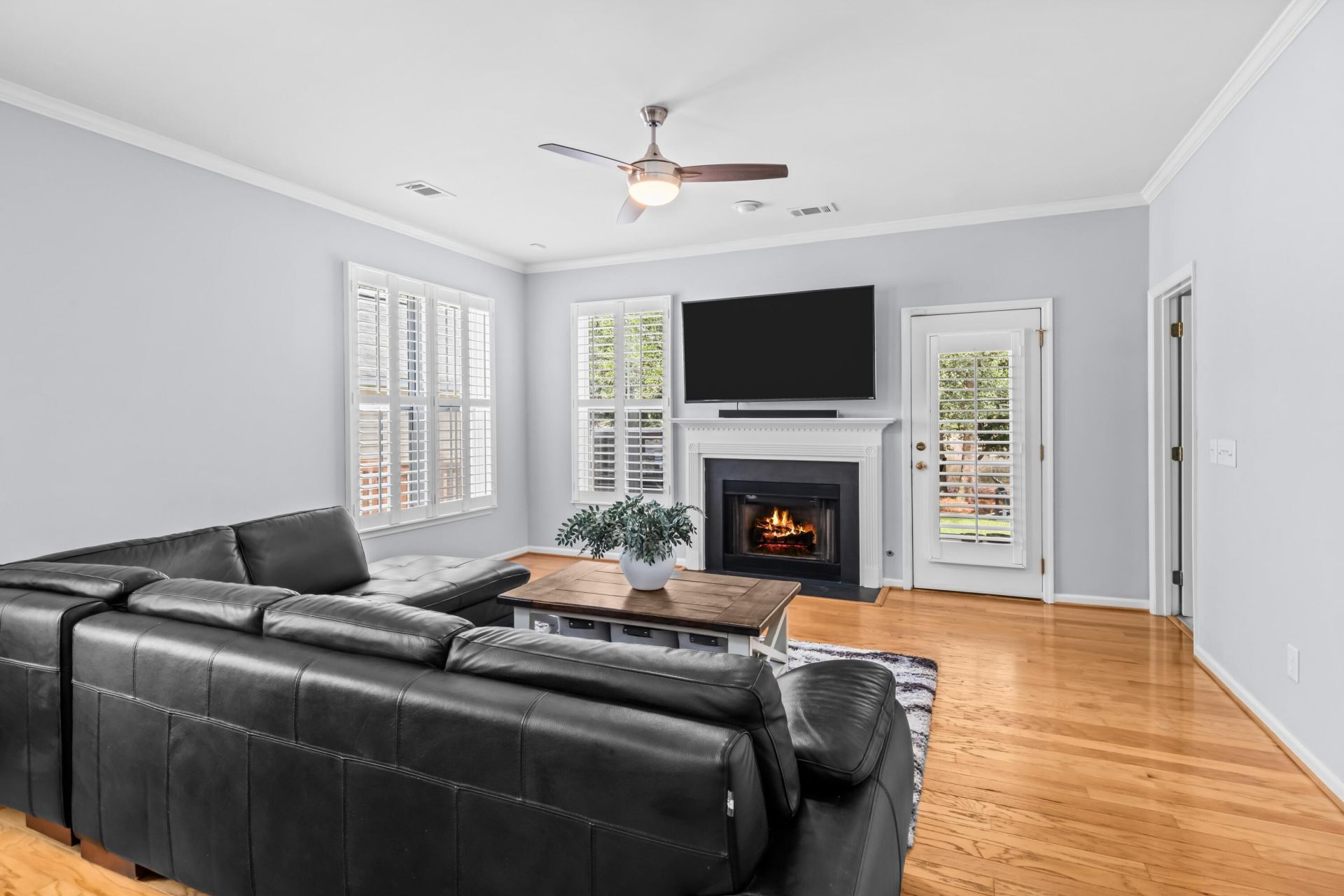 1880 Hubbell Drive Photo 16