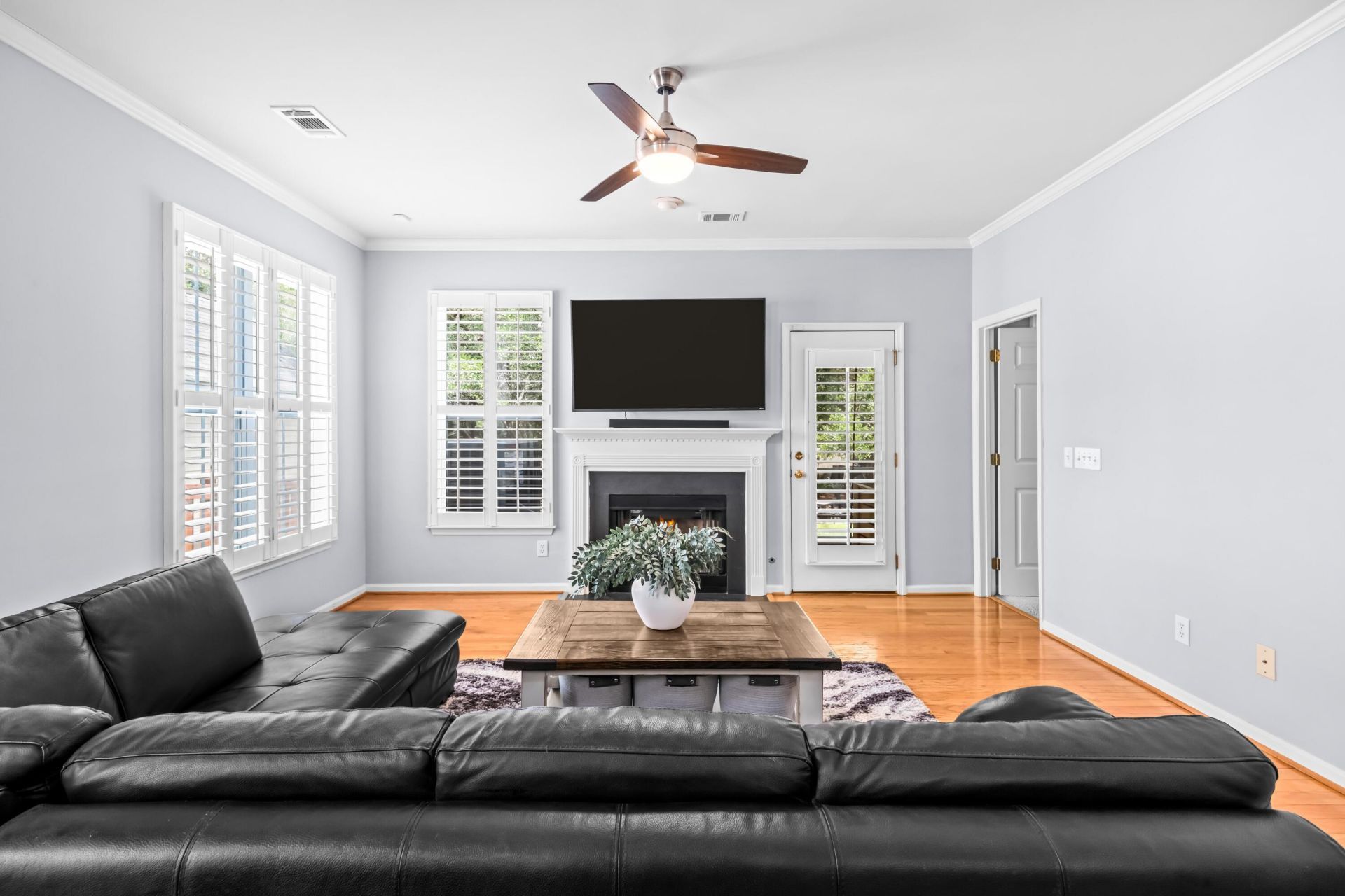 1880 Hubbell Drive Photo 17