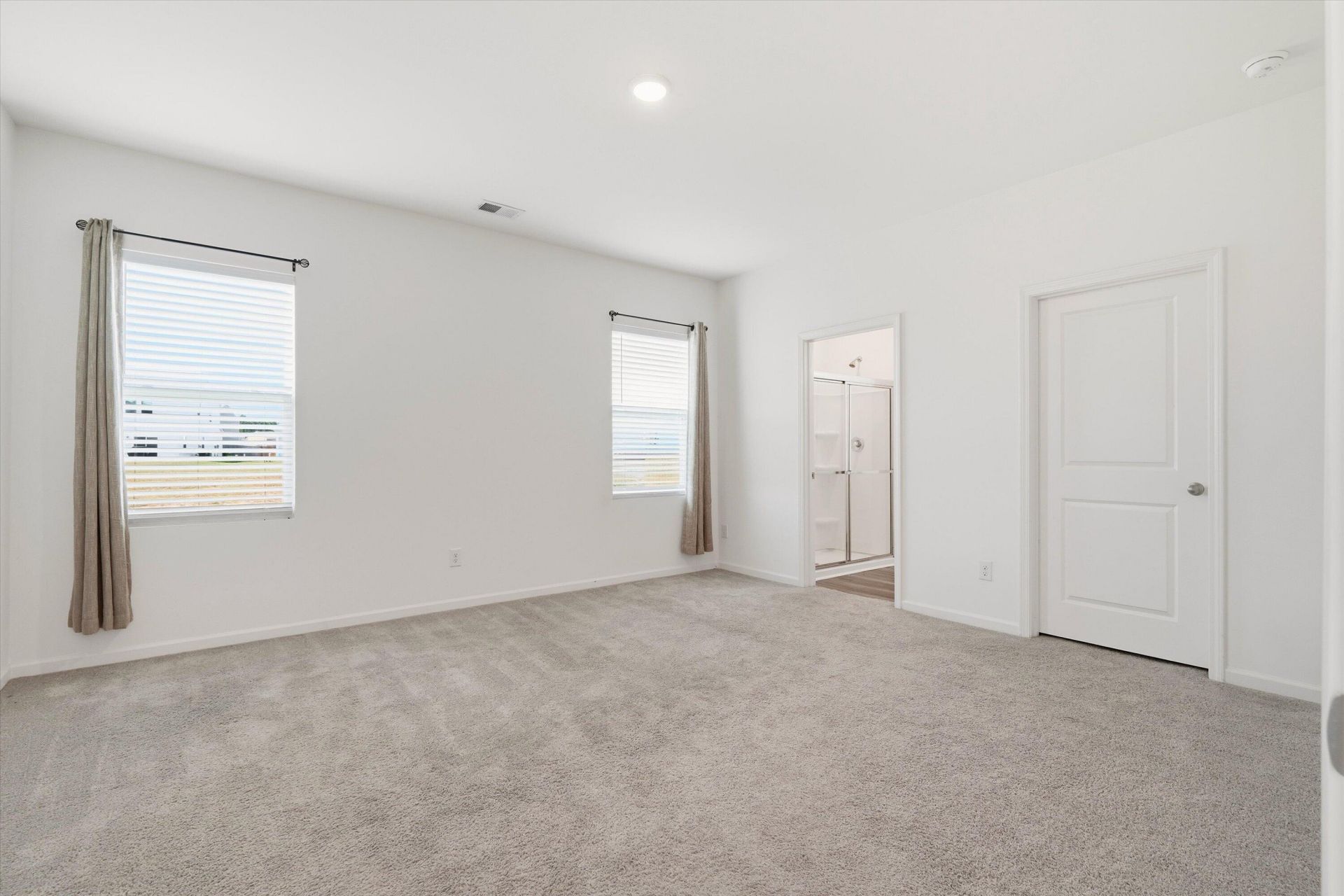 569 Polaris Way Photo 16