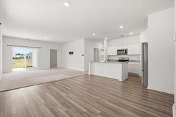 569 Polaris Way photo 4