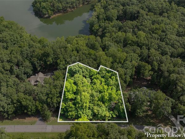 1006 Rocky Cove Lane , Denton, NC 27239