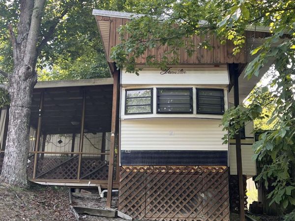 364 Wilderness Trail, Birdseye, IN 47513