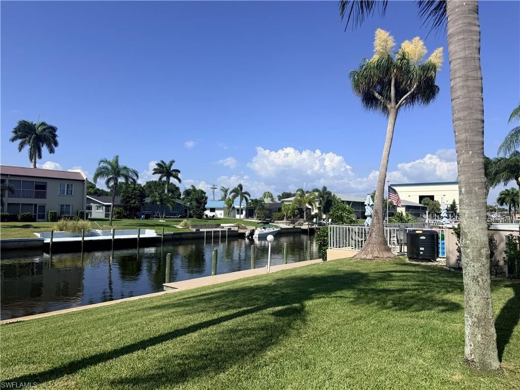 1339 SE 46th Ln, Unit 8, Cape Coral, FL 33904 Photo