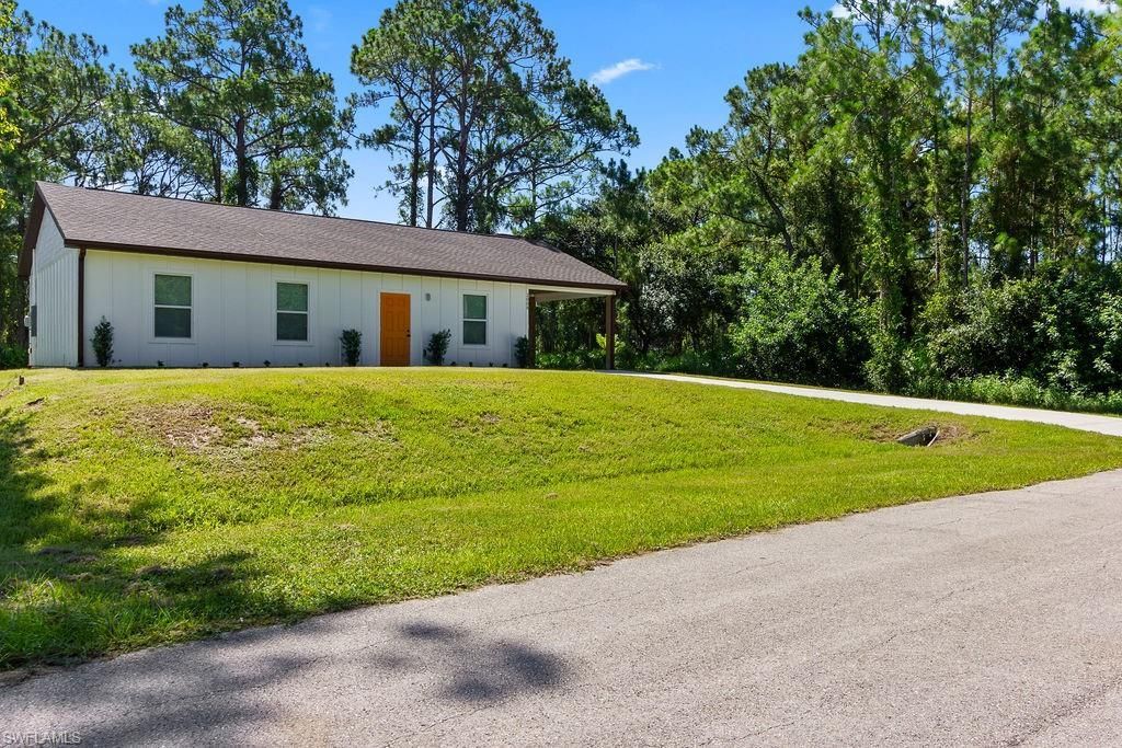 2008 Robert Ave, Alva, FL 33920 Photo