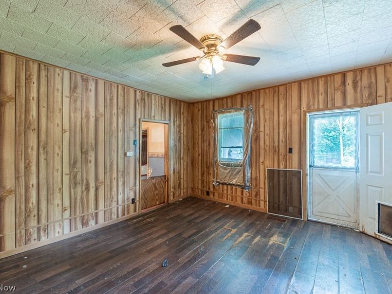 67480 Plum Street, Bridgeport, OH 43912 Photo 6