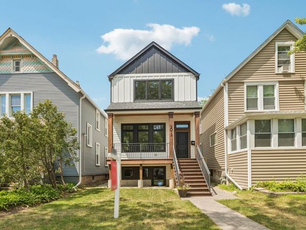 2012 Maple Avenue , Evanston, IL 60201