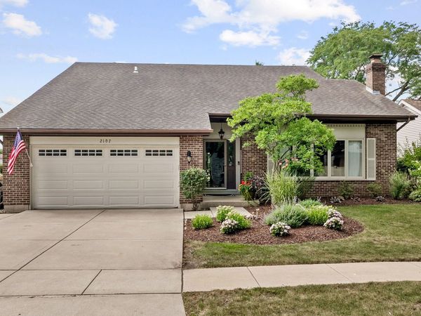 2107 Wheeler Street , Woodridge, IL 60517