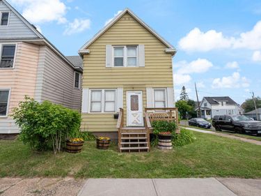 3201 Chestnut Street, Duluth, MN 55806