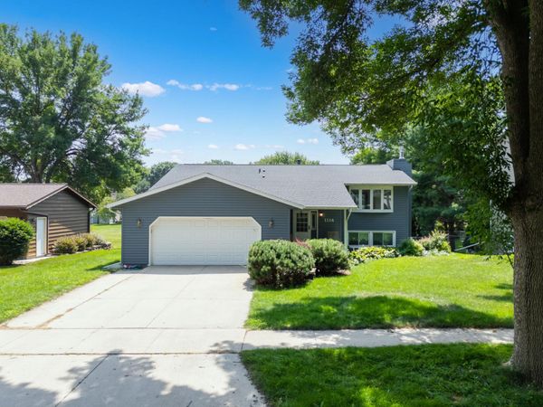 1114 34th Street NW, Rochester, MN 55901