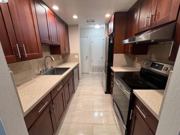 4176 San Pablo Dam Rd, Unit B, El Sobrante, CA 94803