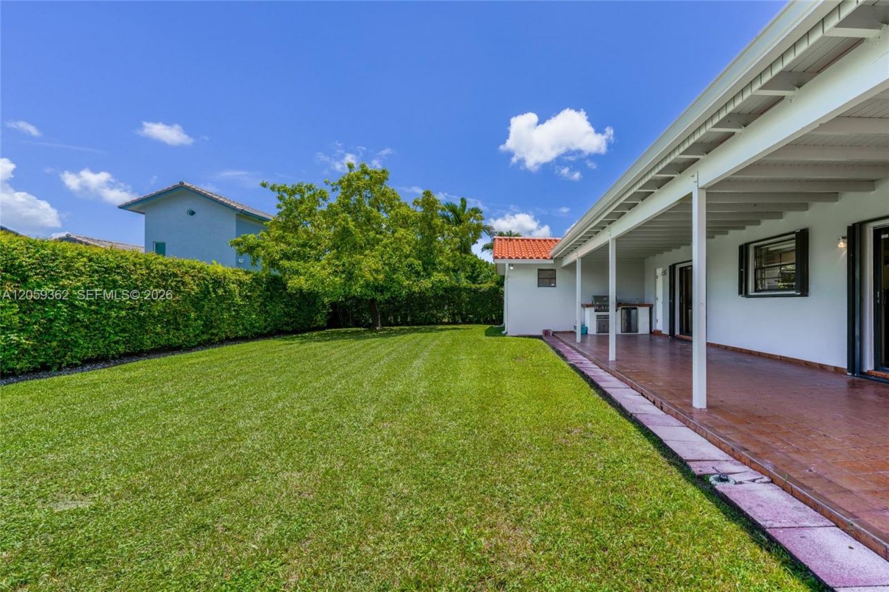 13131 SW 5th St , Miami, FL 33184 Photo