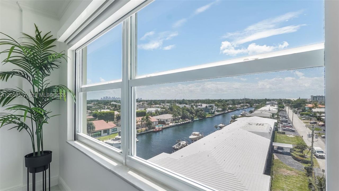 2900 NE 30th St, Unit F7, Fort Lauderdale, FL 33306 Photo