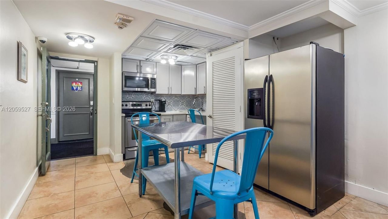 2900 NE 30th St, Unit F7, Fort Lauderdale, FL 33306 Photo