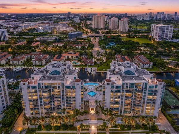 3131 NE 188th St , Unit 1-910, Aventura, FL 33180