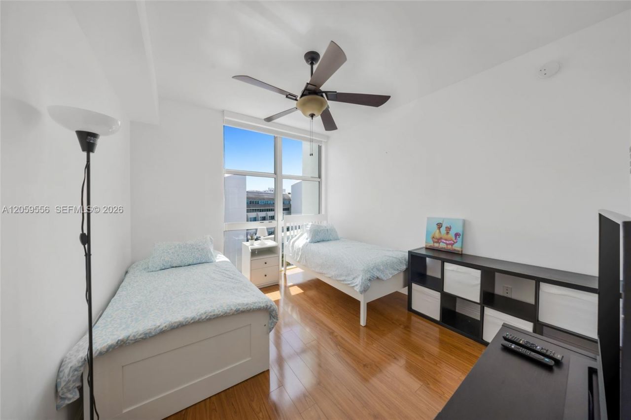 3131 NE 188th St, Unit 1-910, Aventura, FL 33180 Photo