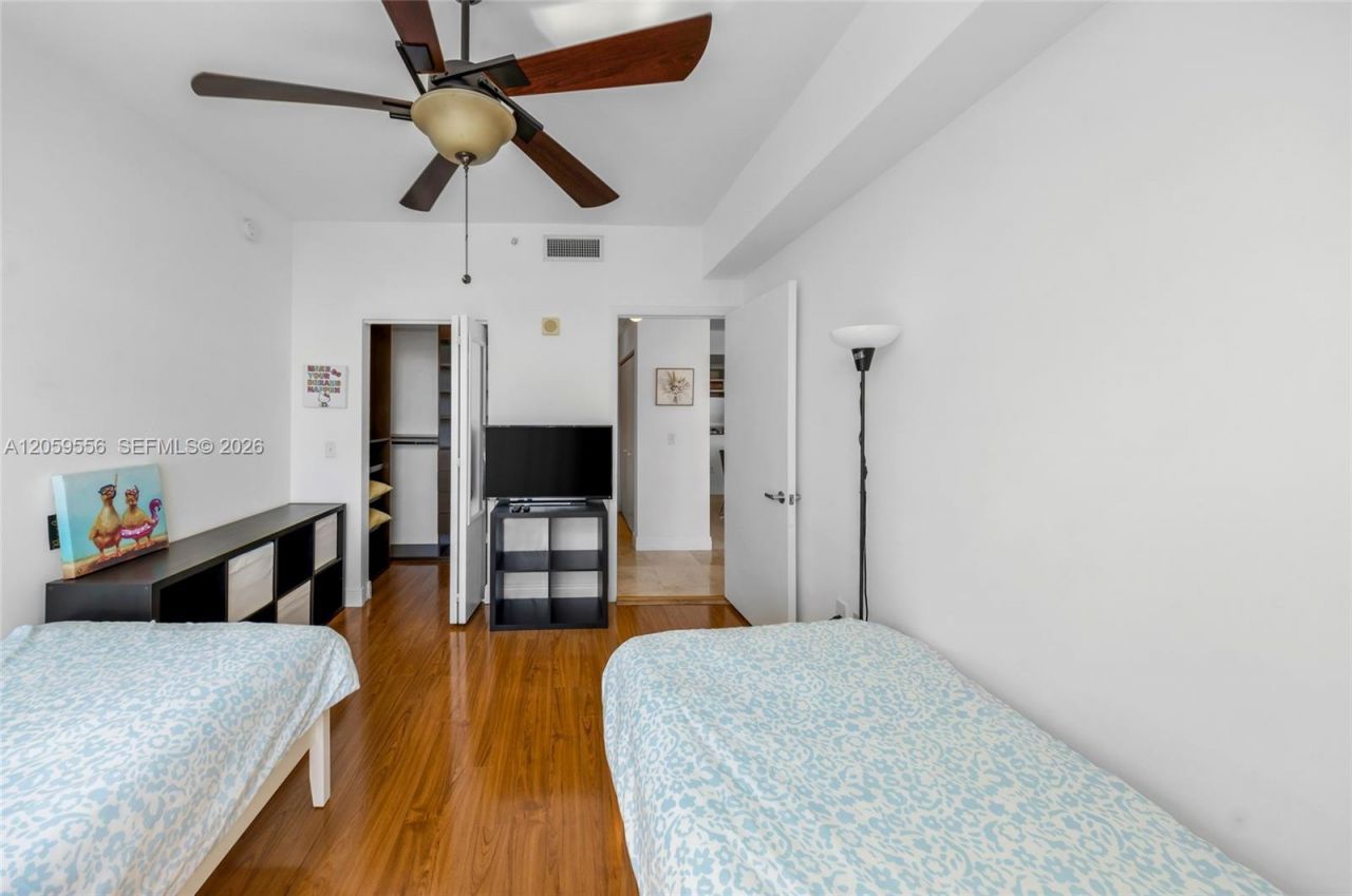 3131 NE 188th St, Unit 1-910, Aventura, FL 33180 Photo