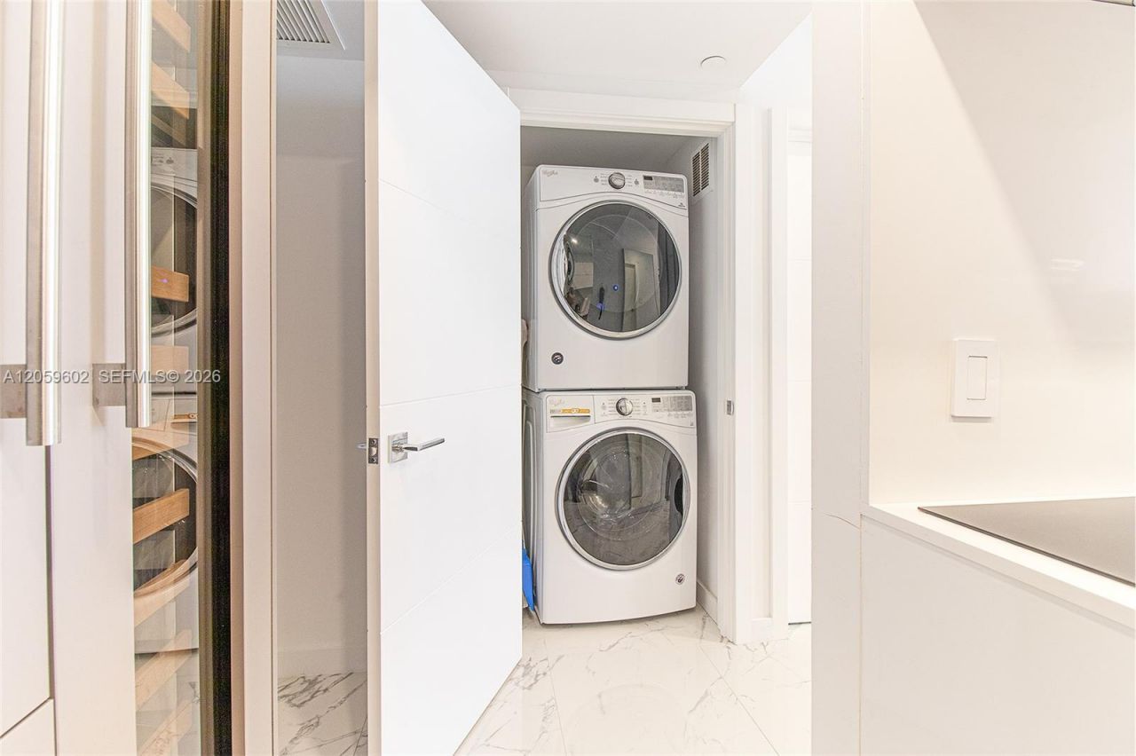 17375 Collins Ave , Unit 701, Sunny Isles Beach, FL 33160 Photo