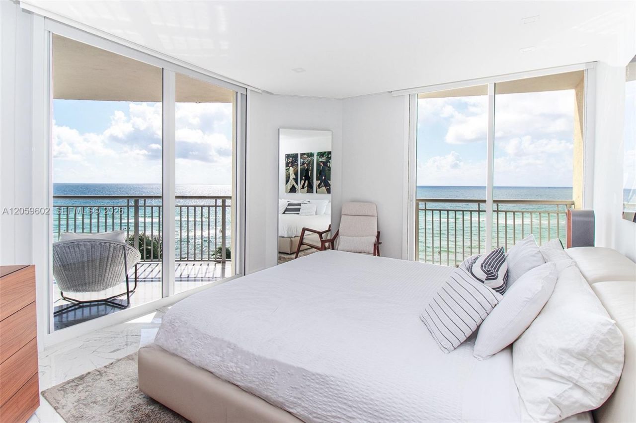 17375 Collins Ave , Unit 701, Sunny Isles Beach, FL 33160 Photo