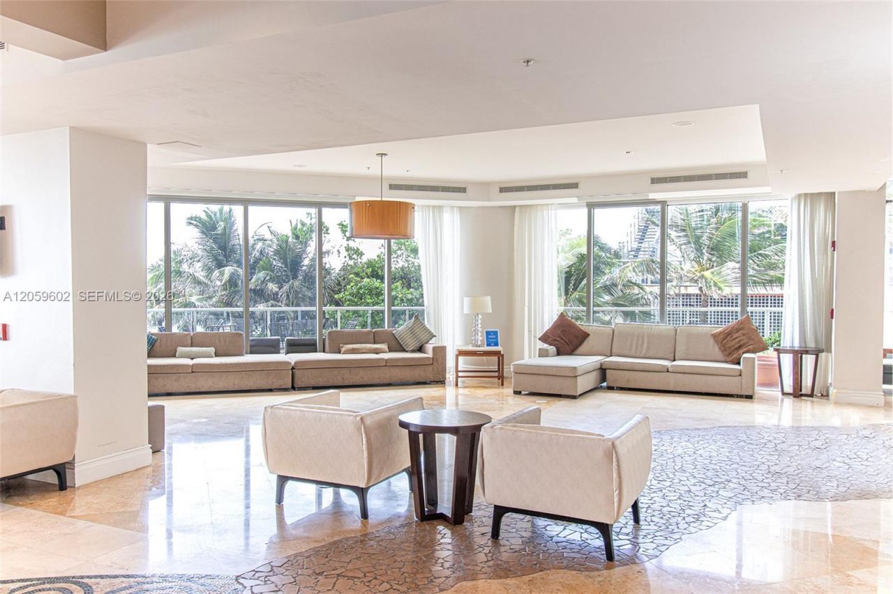 17375 Collins Ave , Unit 701, Sunny Isles Beach, FL 33160 Photo
