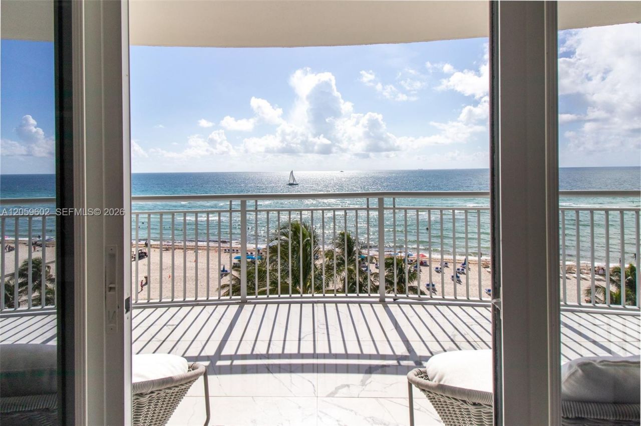 17375 Collins Ave , Unit 701, Sunny Isles Beach, FL 33160 Photo
