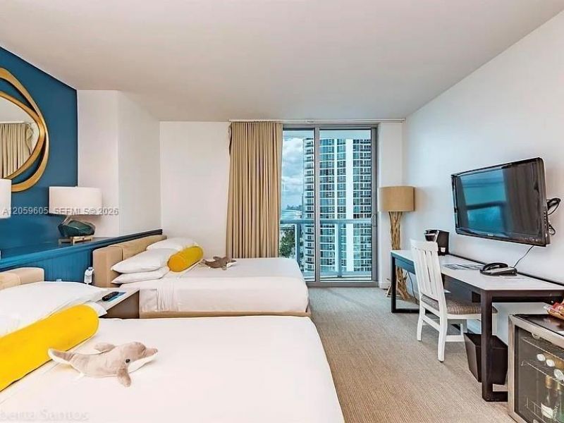 17315 Collins Ave , Unit 1803, Sunny Isles Beach, FL 33160 Photo