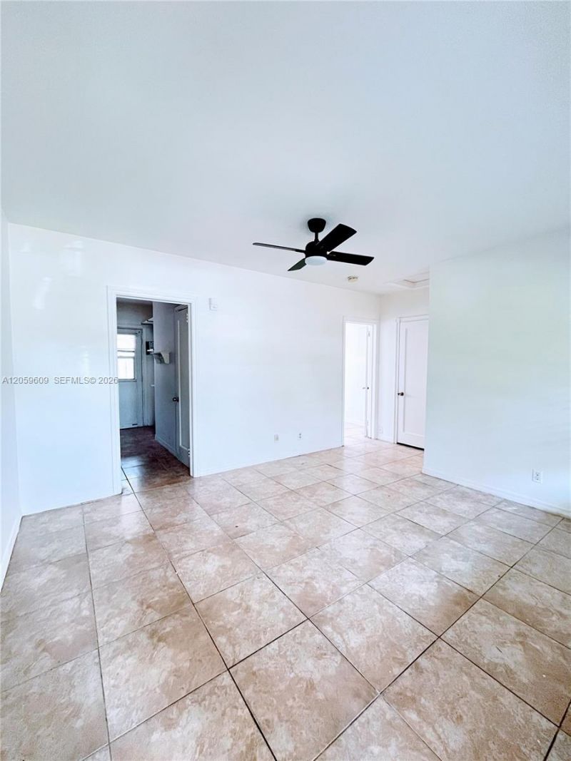 420 NE 14th Ave, Unit 3, Fort Lauderdale, FL 33301 Photo
