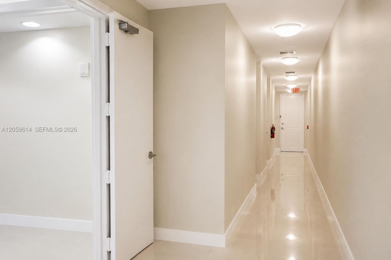 2200 NE 4th Ave, Unit 503, Miami, FL 33137 Photo