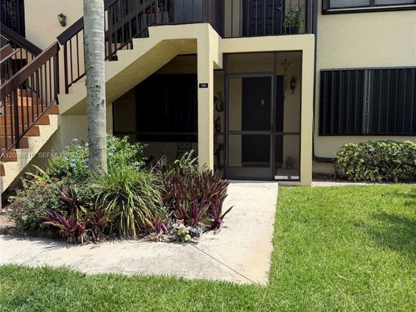 4701 E Lucerne Lakes Blvd E , Unit 104, Lake Worth, FL 33467