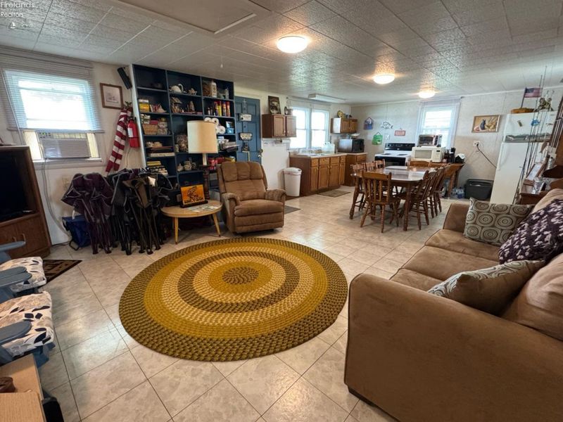 4393 N State Route 53, Unit 6, Fremont, OH 43420 Photo 2