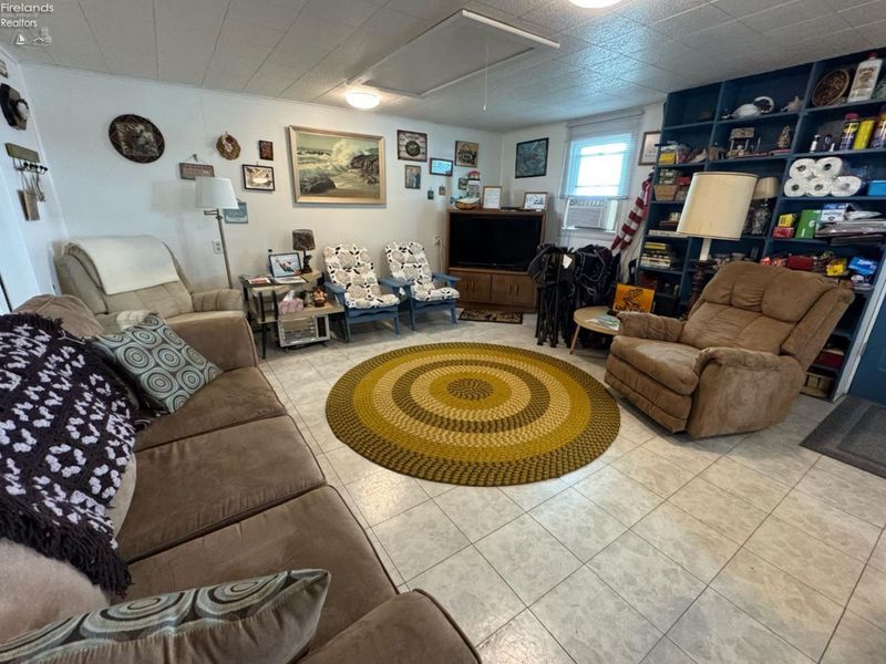 4393 N State Route 53, Unit 6, Fremont, OH 43420 Photo 3