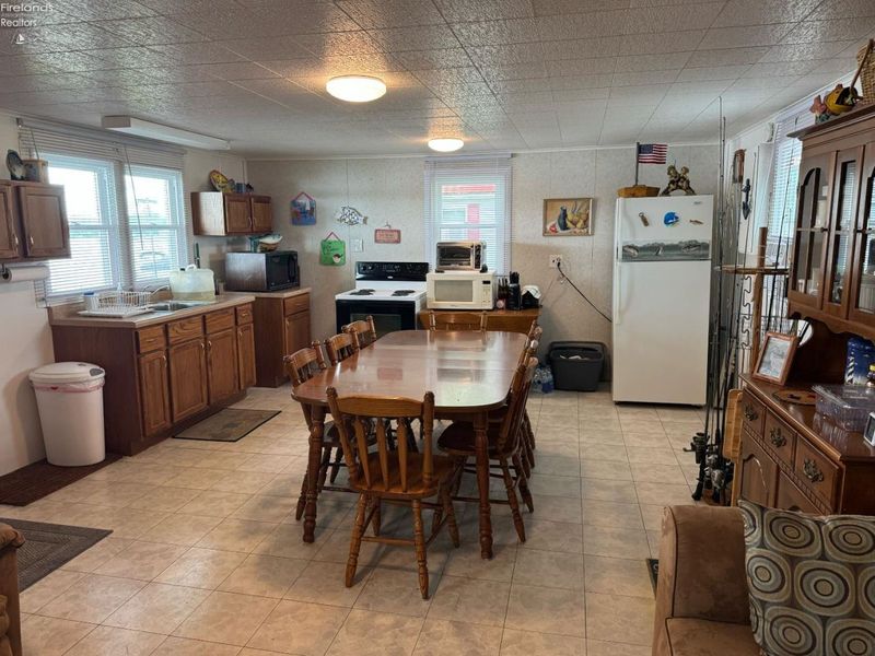 4393 N State Route 53, Unit 6, Fremont, OH 43420 Photo 6