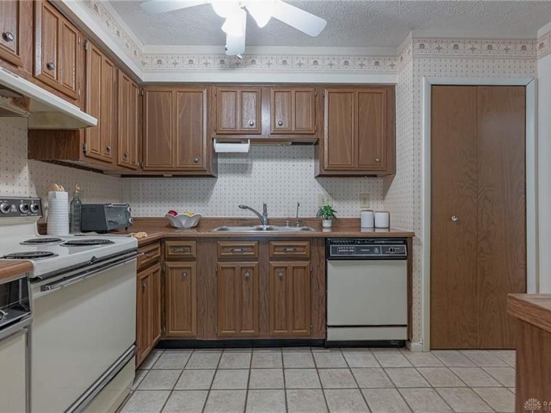 992 Walnut Court, Mason, OH 45040 Photo 10
