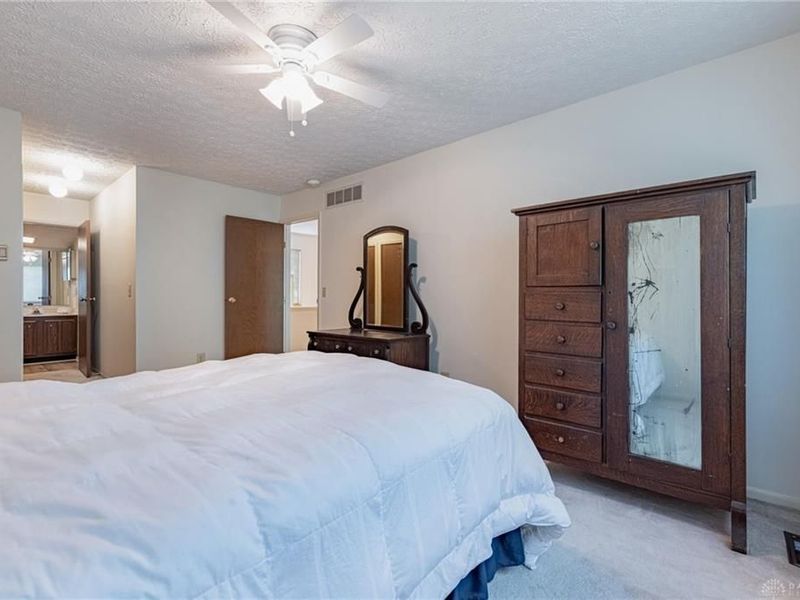 992 Walnut Court, Mason, OH 45040 Photo 18